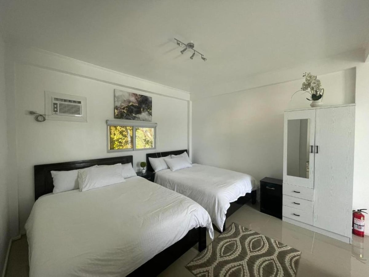 Luxe Ocean-View Suite at Lopez Beach Resort