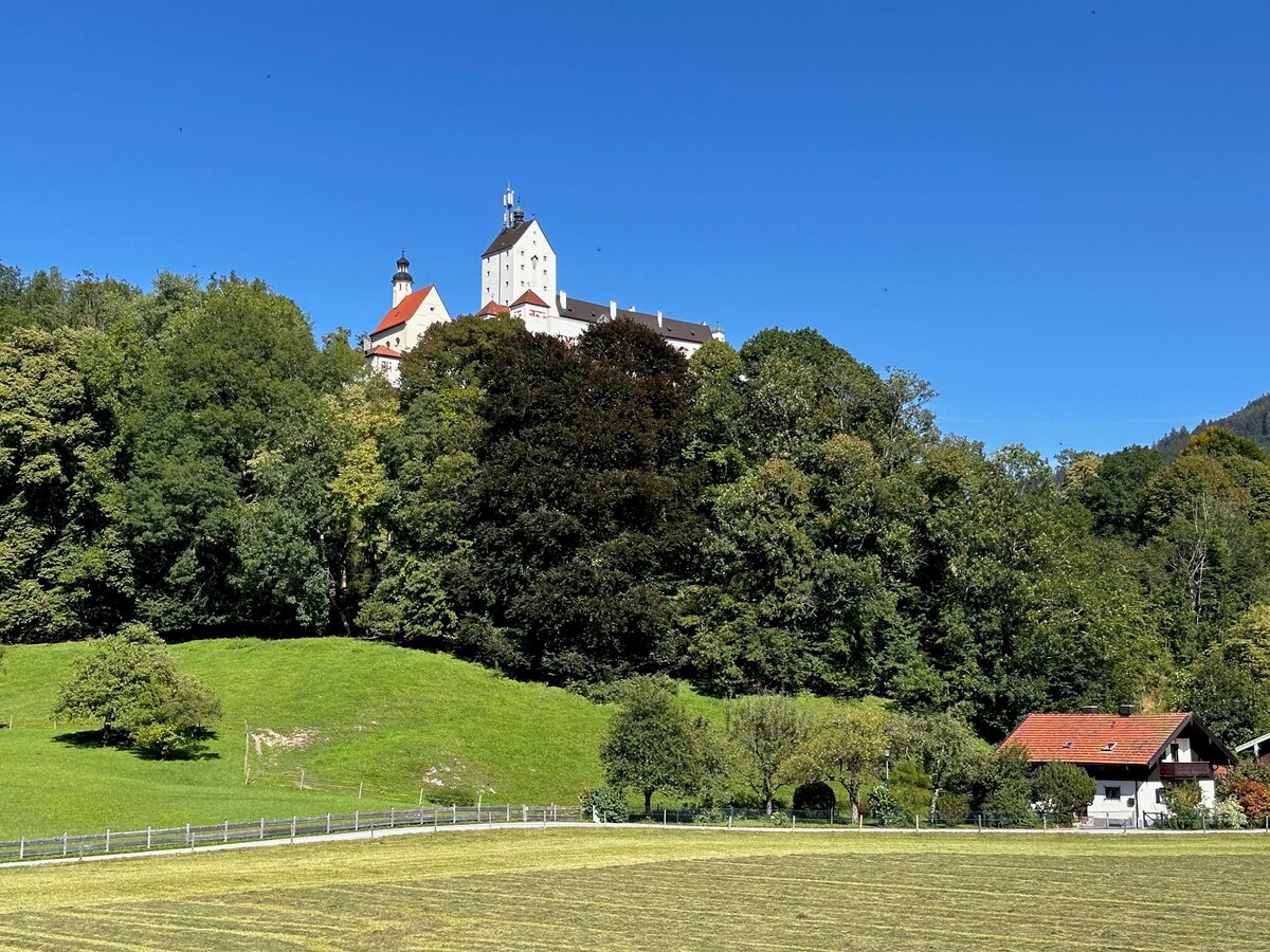 Ferienwohnung Schlossblick 60 m² mit Terrasse