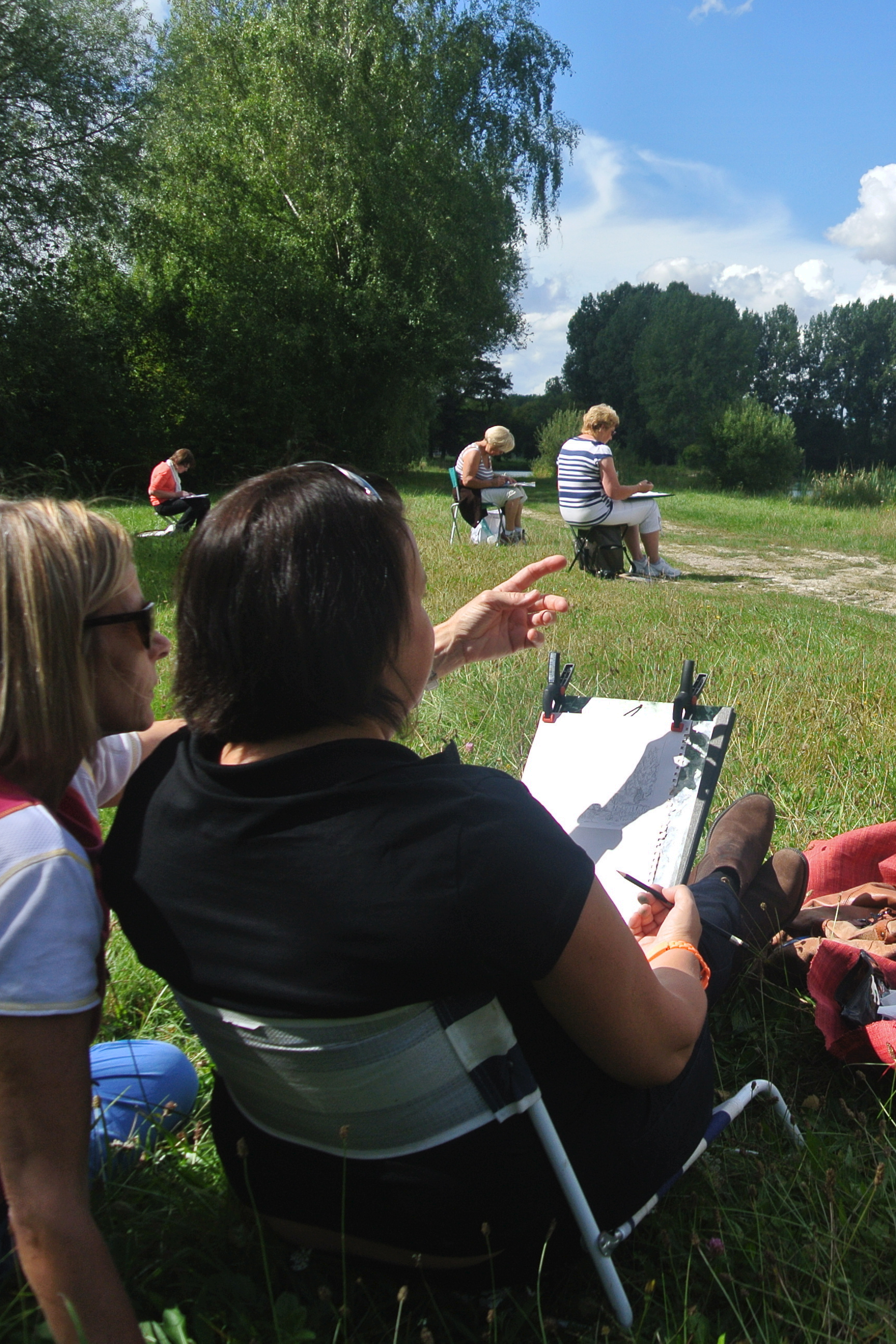 vulgaire是什么意思？法语vulgaire的中文翻译