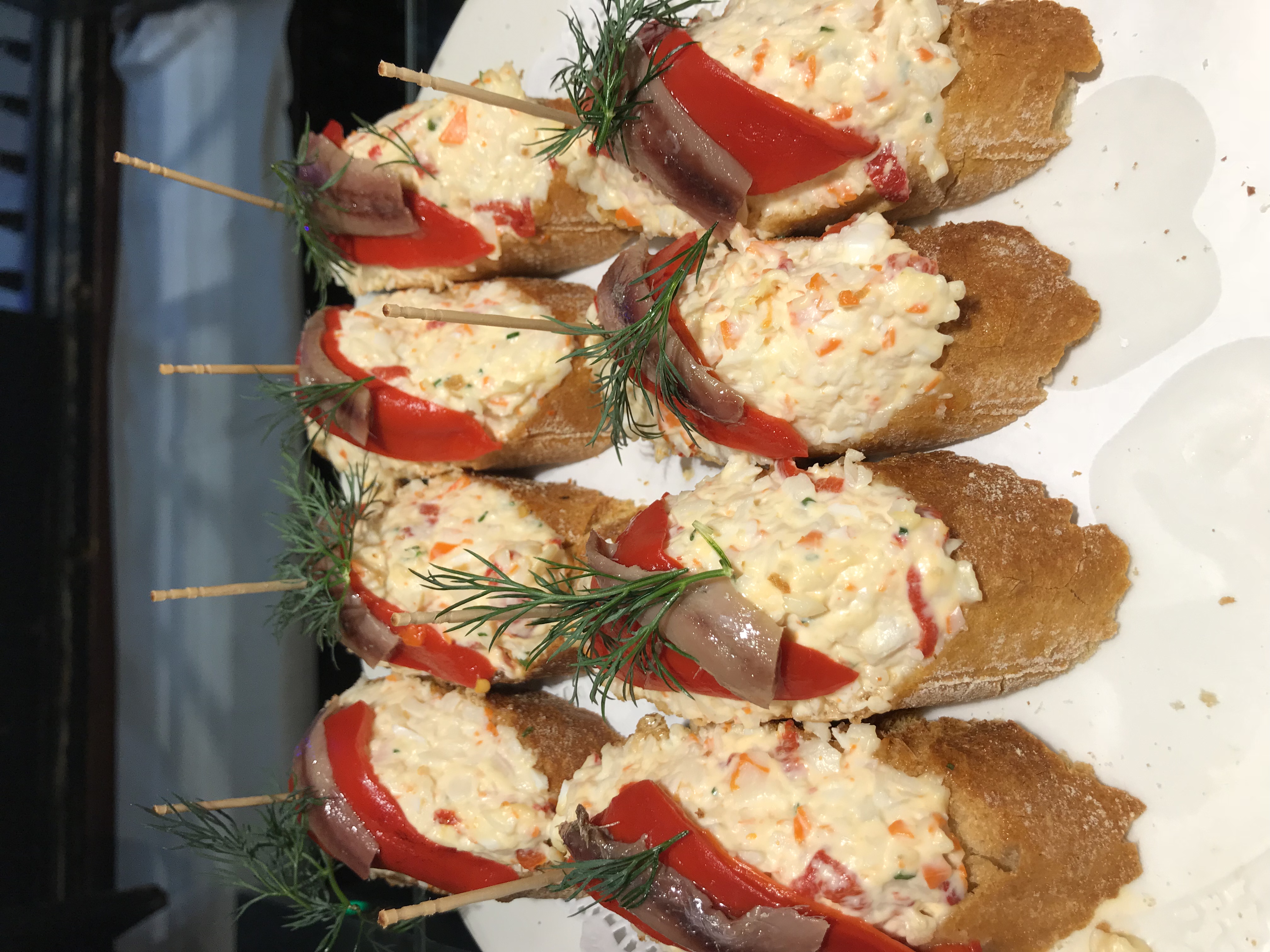 品味西班牙塔帕斯 - airbnb