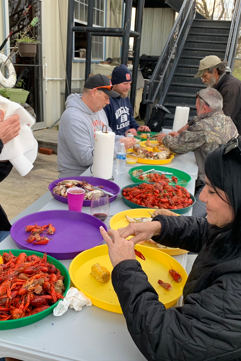 cajun crawfish boil w/boat ride