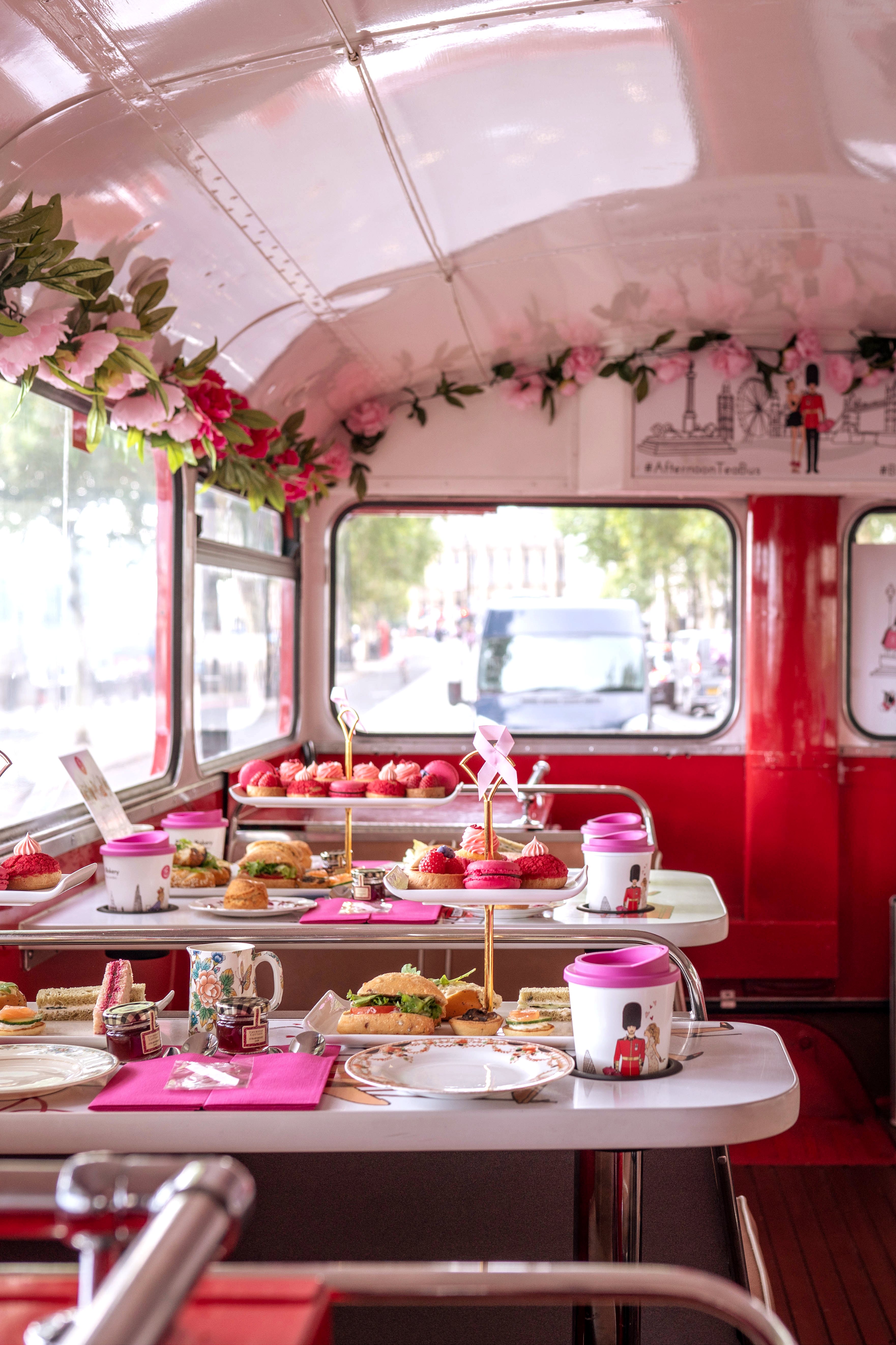 60年代伦敦公交车下午茶之旅