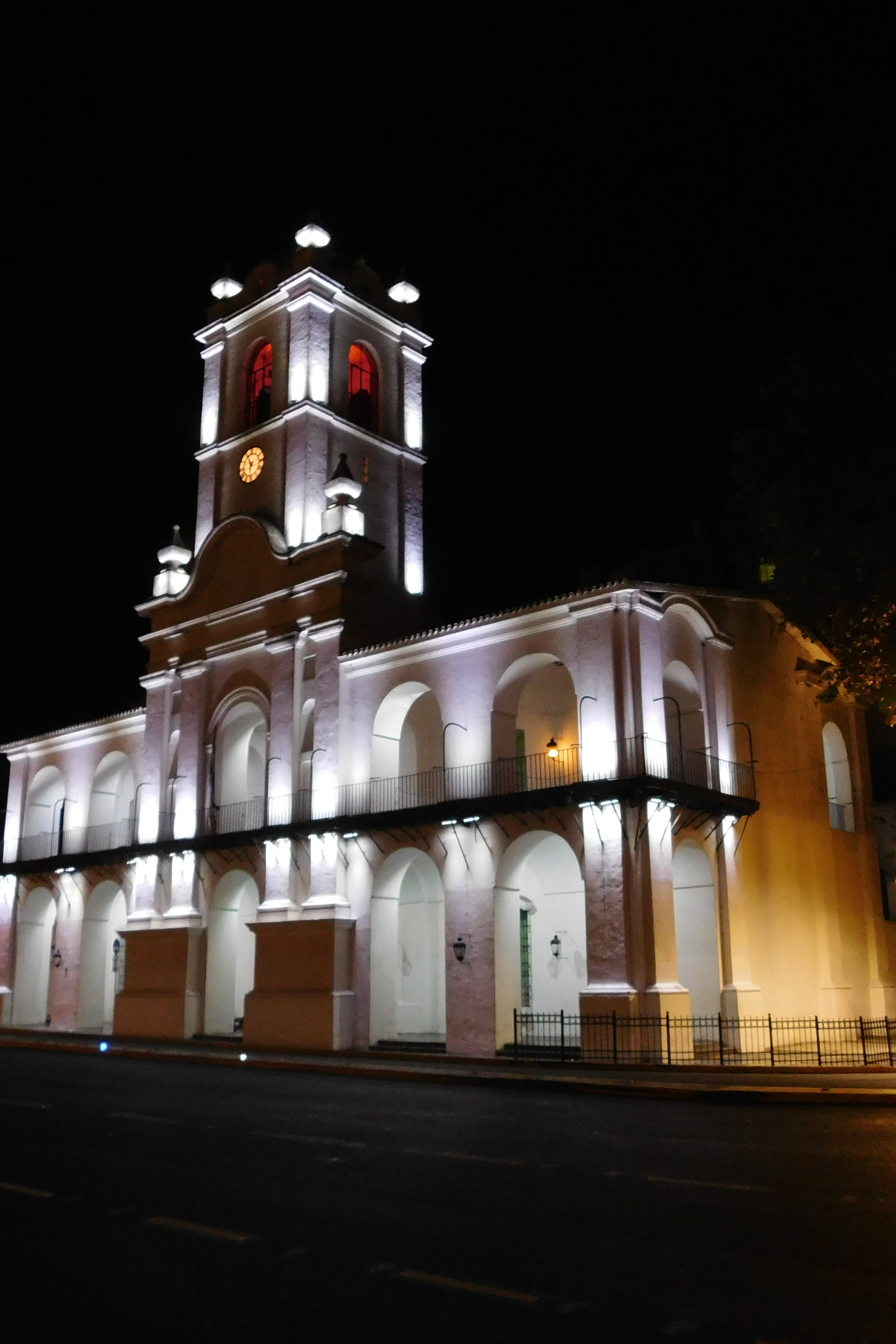 布宜诺斯艾利斯夜景 - airbnb