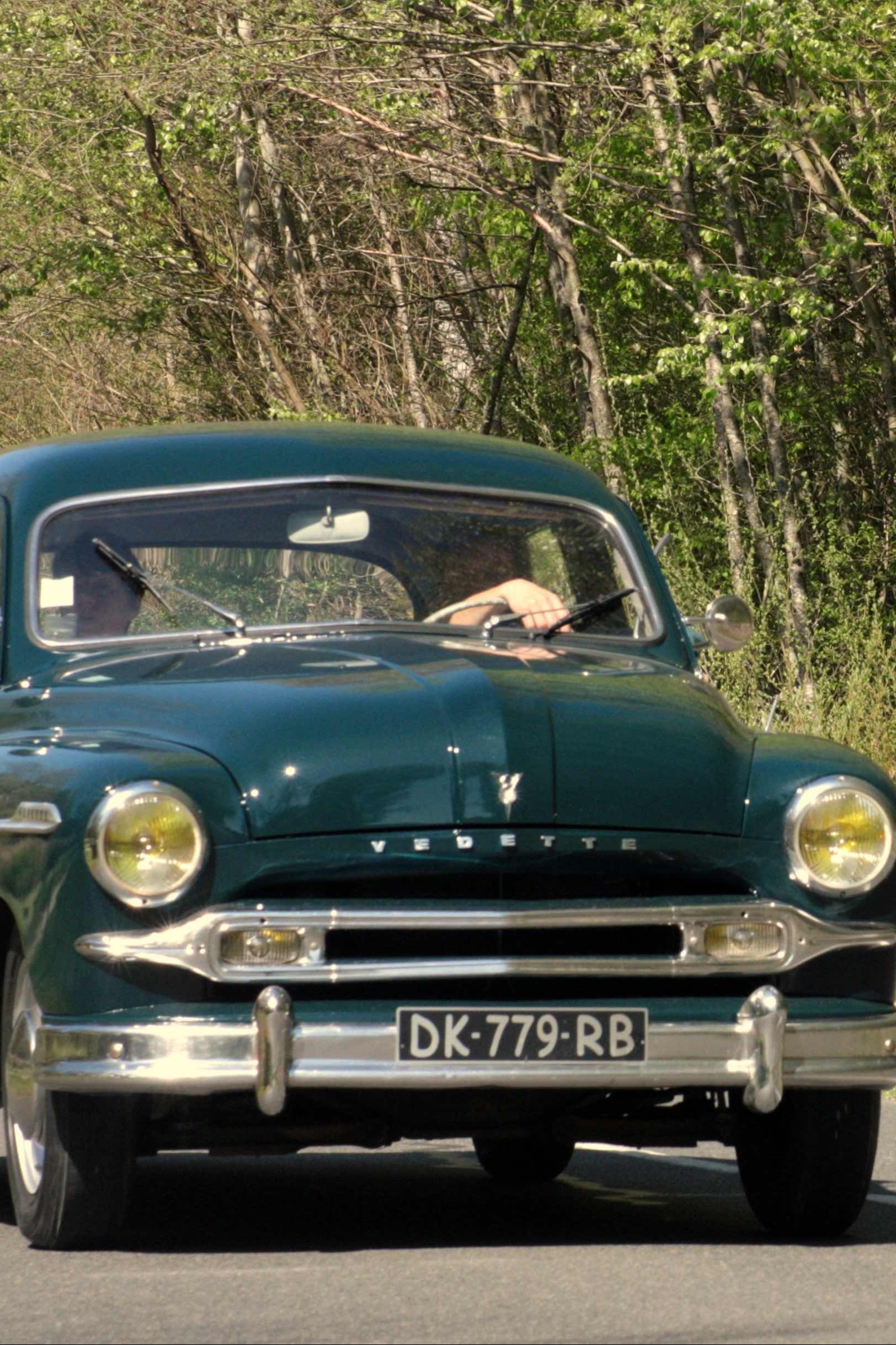 Balade En Ancienne Airbnb ford vedette v8 on Balade En Ancienne Airbnb