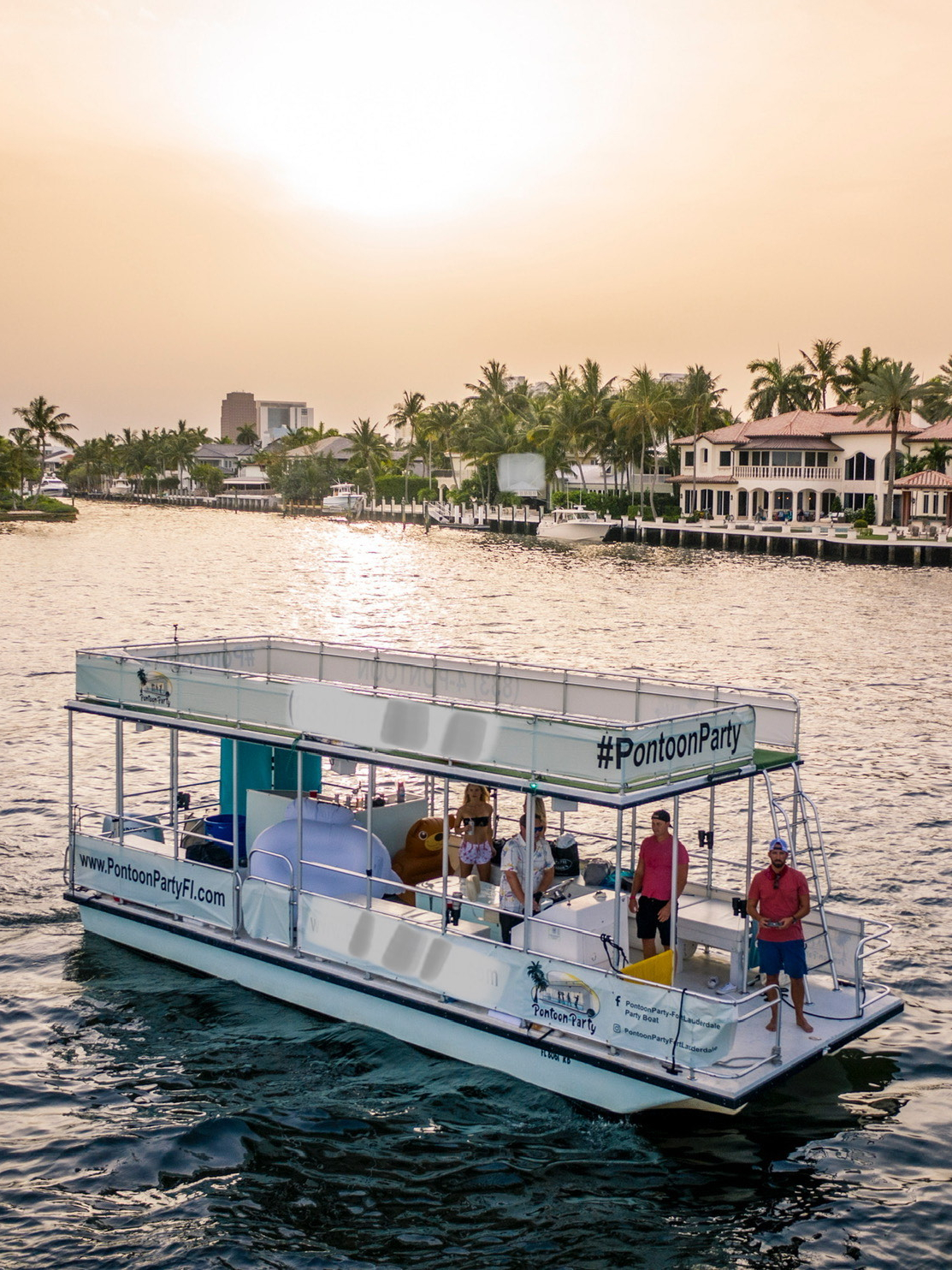 双层甲板浮船派对船